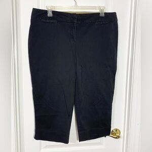Y2K Avenue Signature Chino 21” Capri Pants Black Size 18